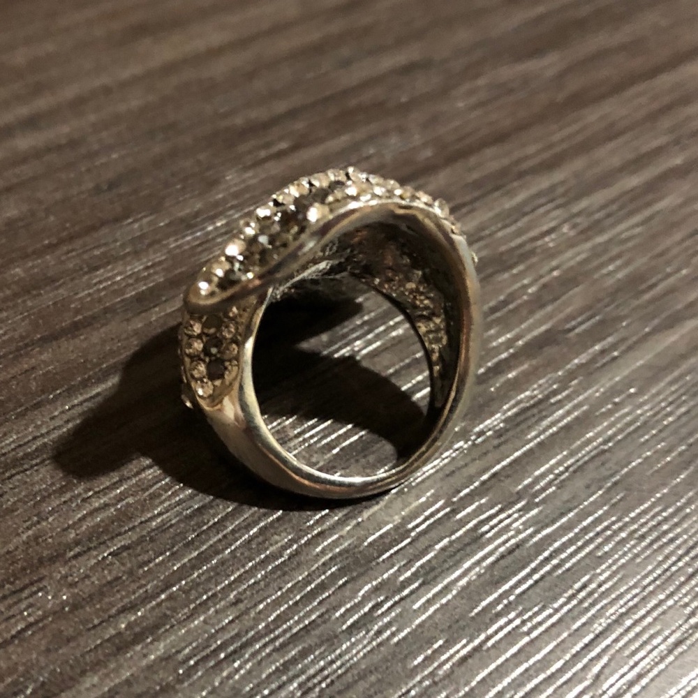 Cocktail Ring - Picture 3 of 4